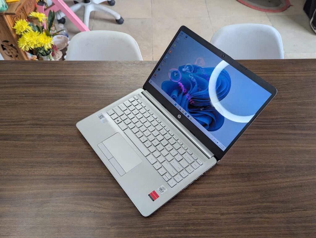 laptop cũ giá dưới 10 triệu