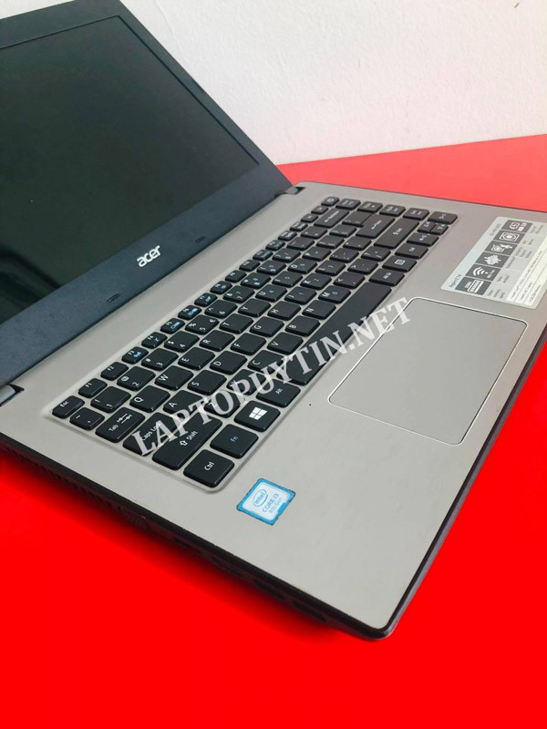 Acer Aspire E5 476 Touchpad tiện lợi