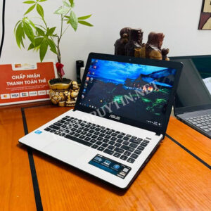 Laptop Asus X401A Intel B830 đa dạng cổng kết nối