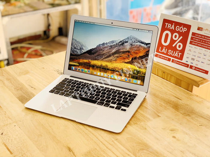 Macbook Air 2015 13in Core i5 